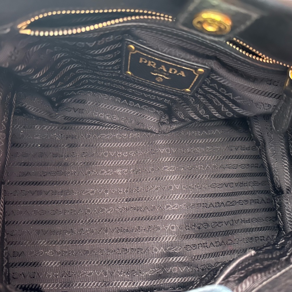 Authentic Prada In Great Condition (Crossbody) - image 8